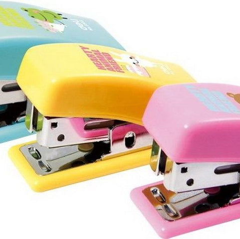 Deli Stapler (Assorted) E0303 (12)